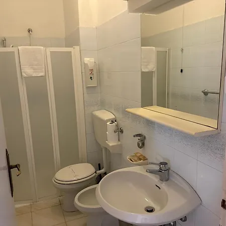 Azzurra Hotel 3*