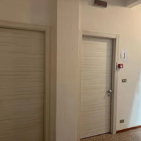 Azzurra Hotel 3*