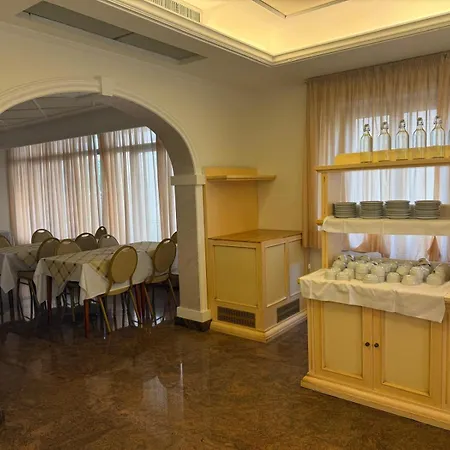 Azzurra Hotel Montecatini Terme