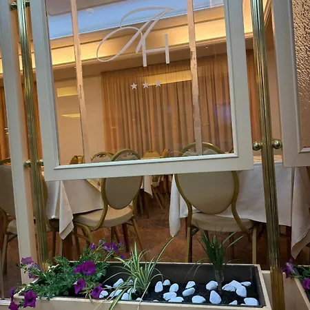 Azzurra Hotel