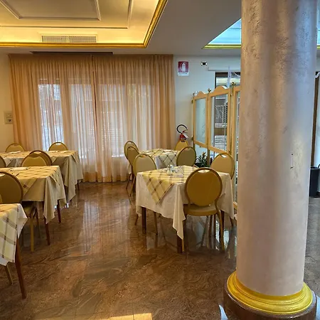 Azzurra Hotel
