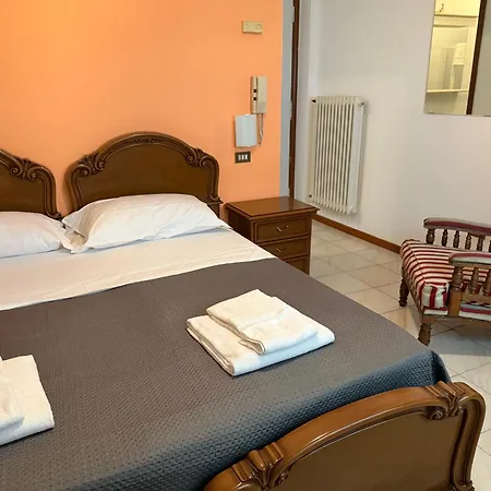 Azzurra Hotel